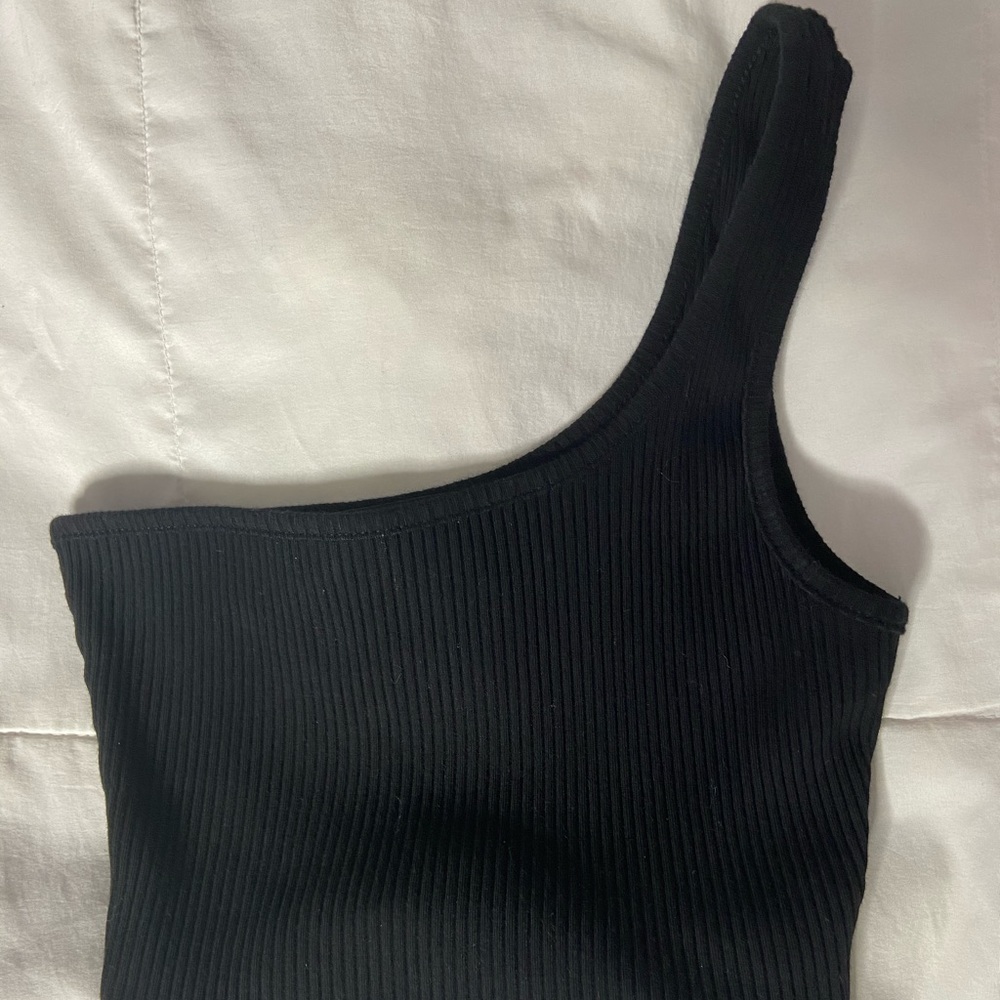 One Shoulder Crop Top